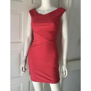 Guess Los Angeles Women’s Dress Mini Bodycon Short Sleeve Pink V Neck Size 0